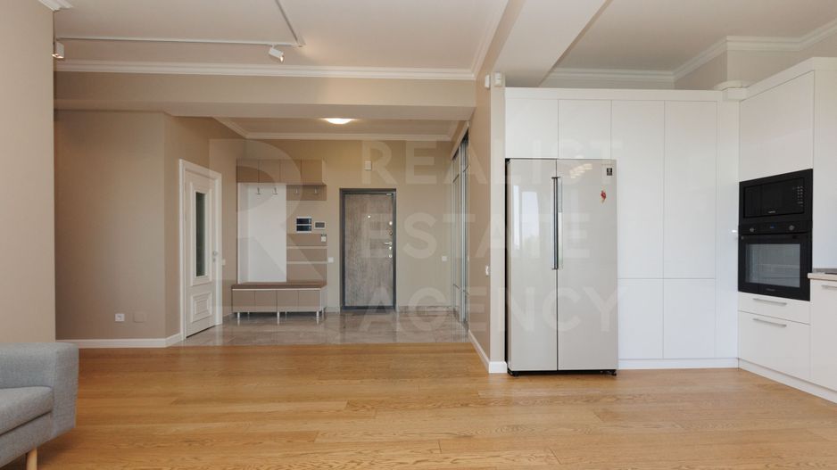 Chirie, apartament, 3 camere, bd. Ştefan cel Mare şi Sfînt, Centru - Poză 6
