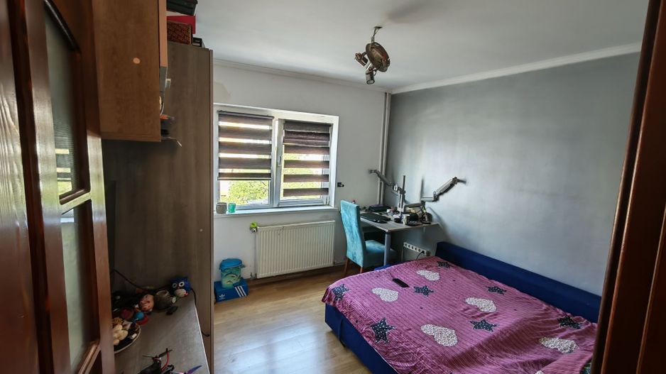 Apartament 4 camere- Rovine - Poză 1