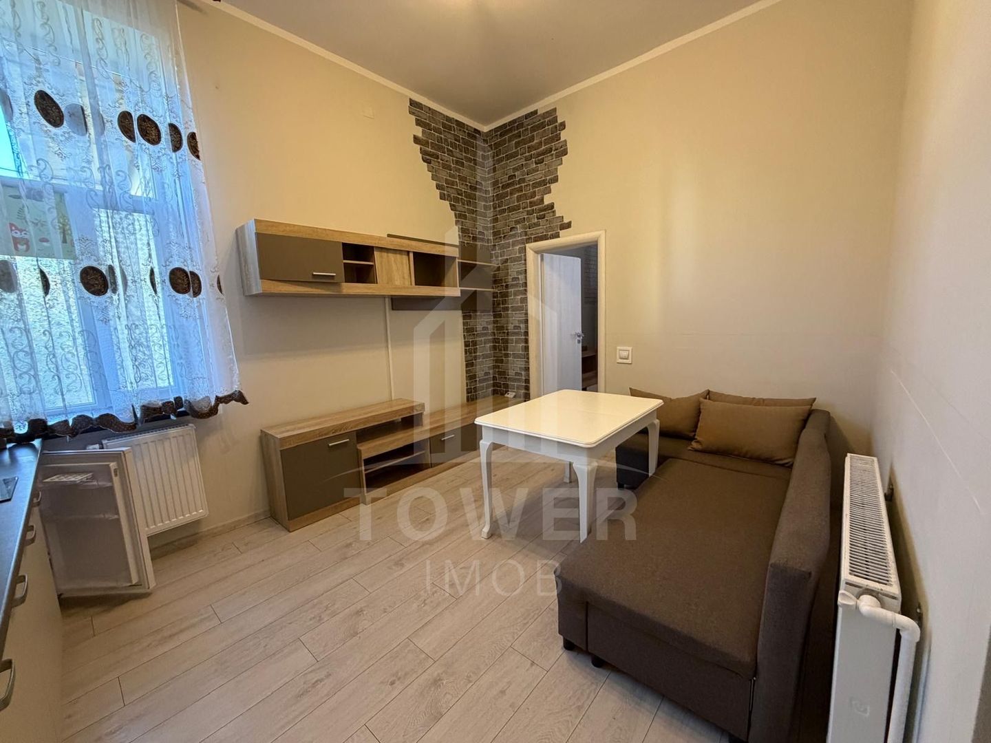 Apartament modern de închiriat în Ocna Sibiului | Piața Traian - Poză 1