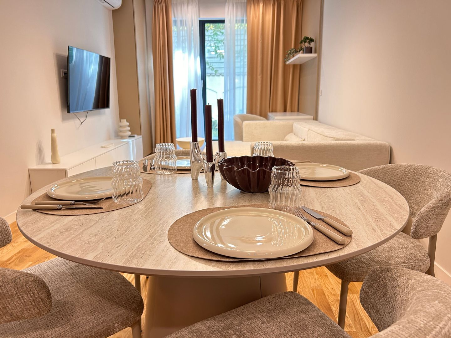 APARTAMENT 2 CAMERE | MOBILAT SI UTILAT PREMIUM | CASA PRESEI - Poză 2