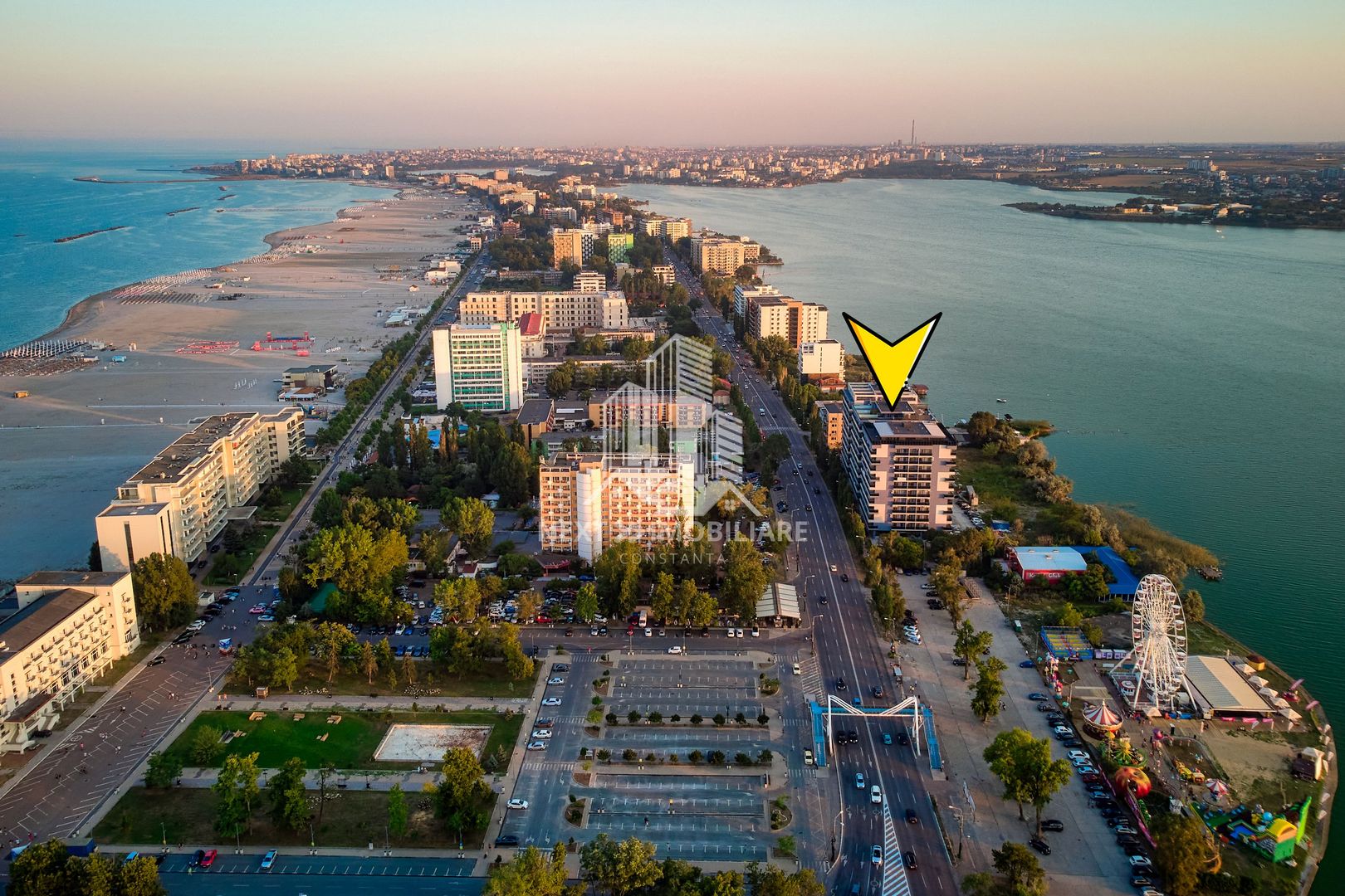 Apartament 2 cam, Mamaia zona Rex, la alb, vedere lac - Poză 10