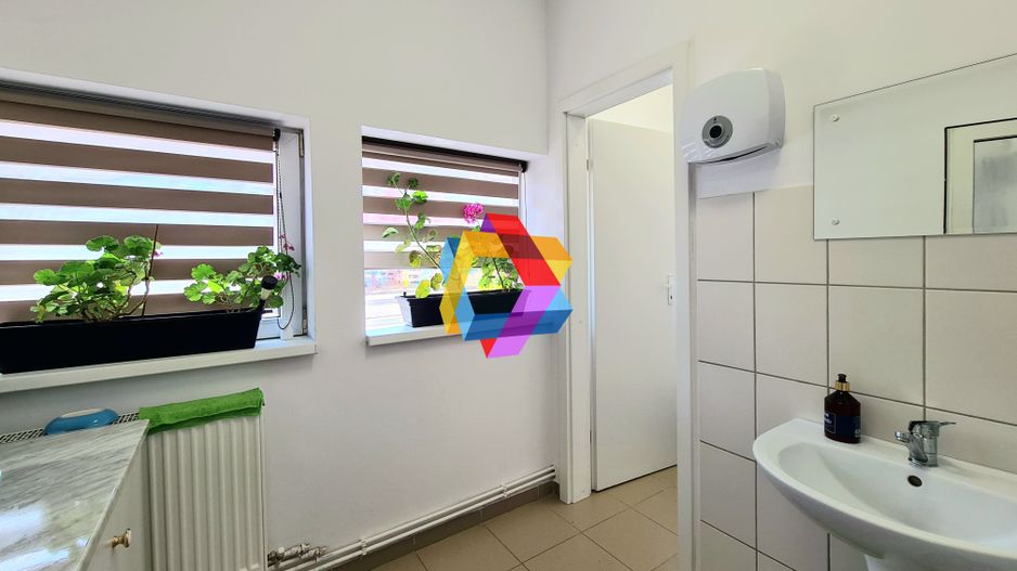 Spatiu birouri de închiriat Brasov - 135 mp # plus-imo.ro - Poză 8