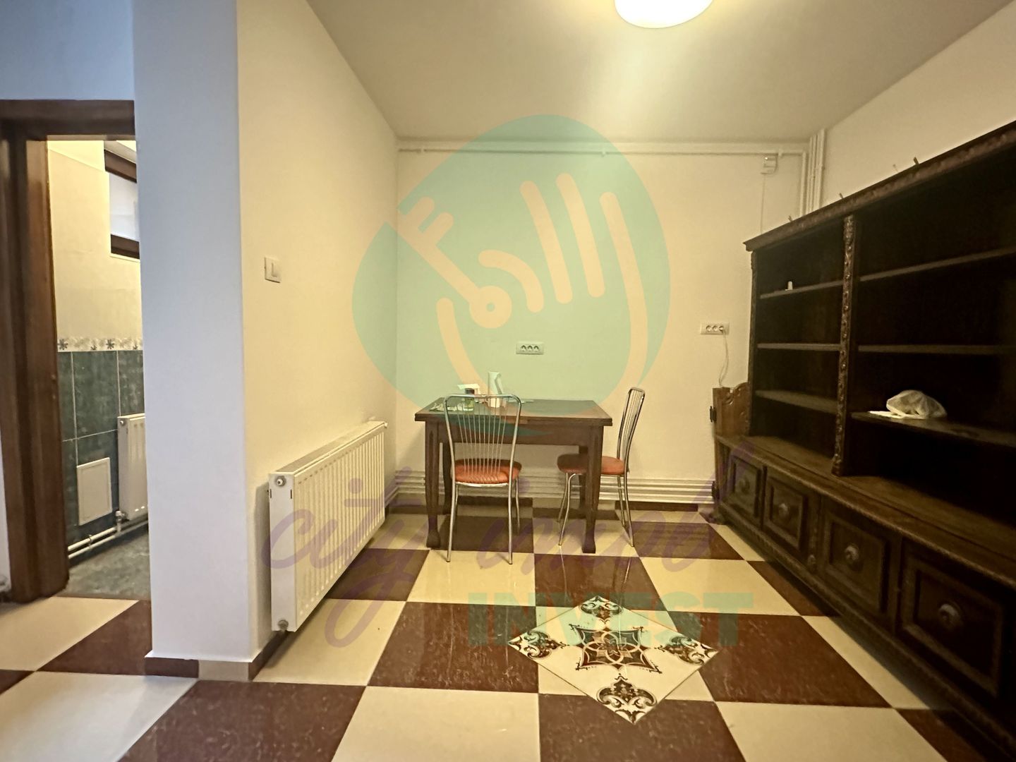 Casa eleganta si curte proprie de 71 mp in zona Plantelor - Poză 13