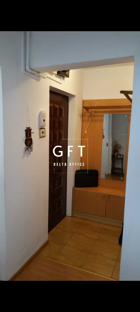 Apartament cu  3 camere de vanzare, langa Coroana de Aur. - Poză 3