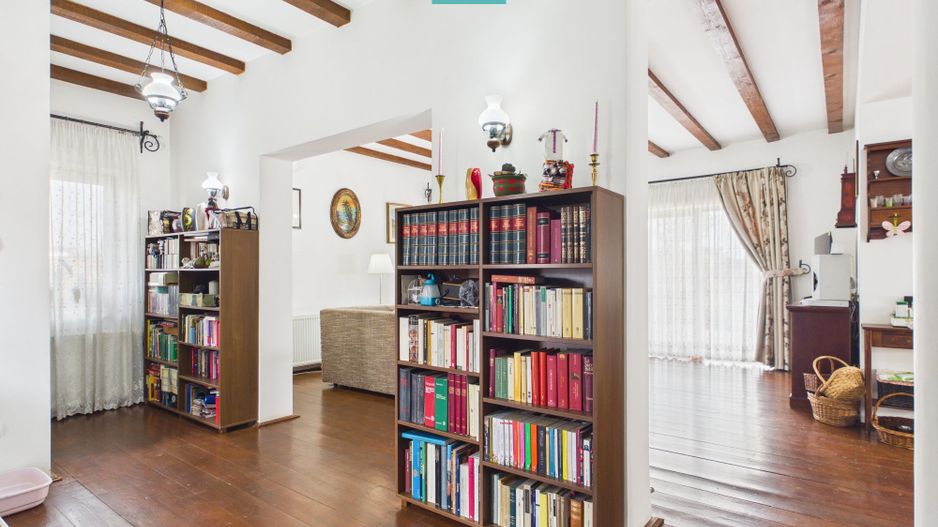 Casă rustică deosebită cu 1450 mp teren - Poză 1