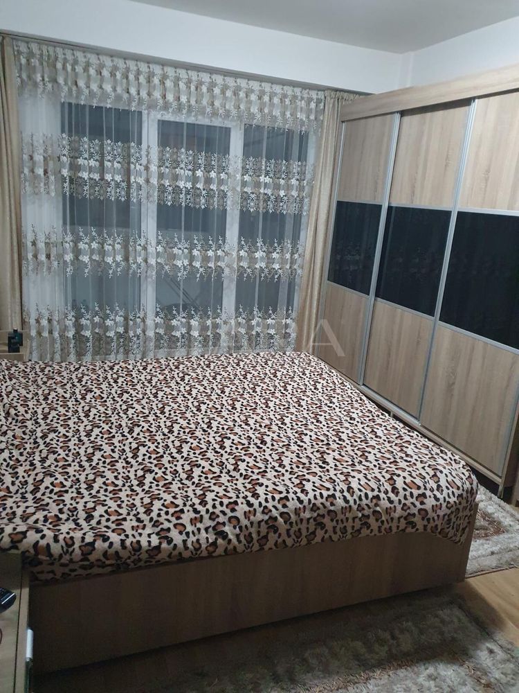 Apartament 2 camere decomandat în zonă excelentă. - Poză 6