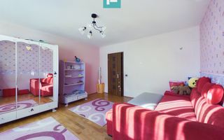 Vilă spațioasă cu 8 camere, Grădiște - Poză 31