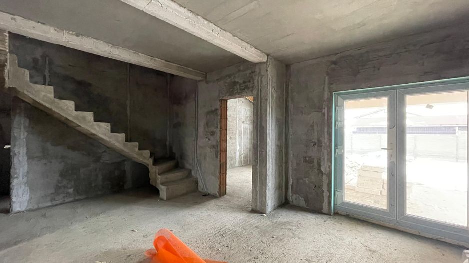 Duplex 3 dormitoare - zona Valery - Mosnita Noua - Poză 1