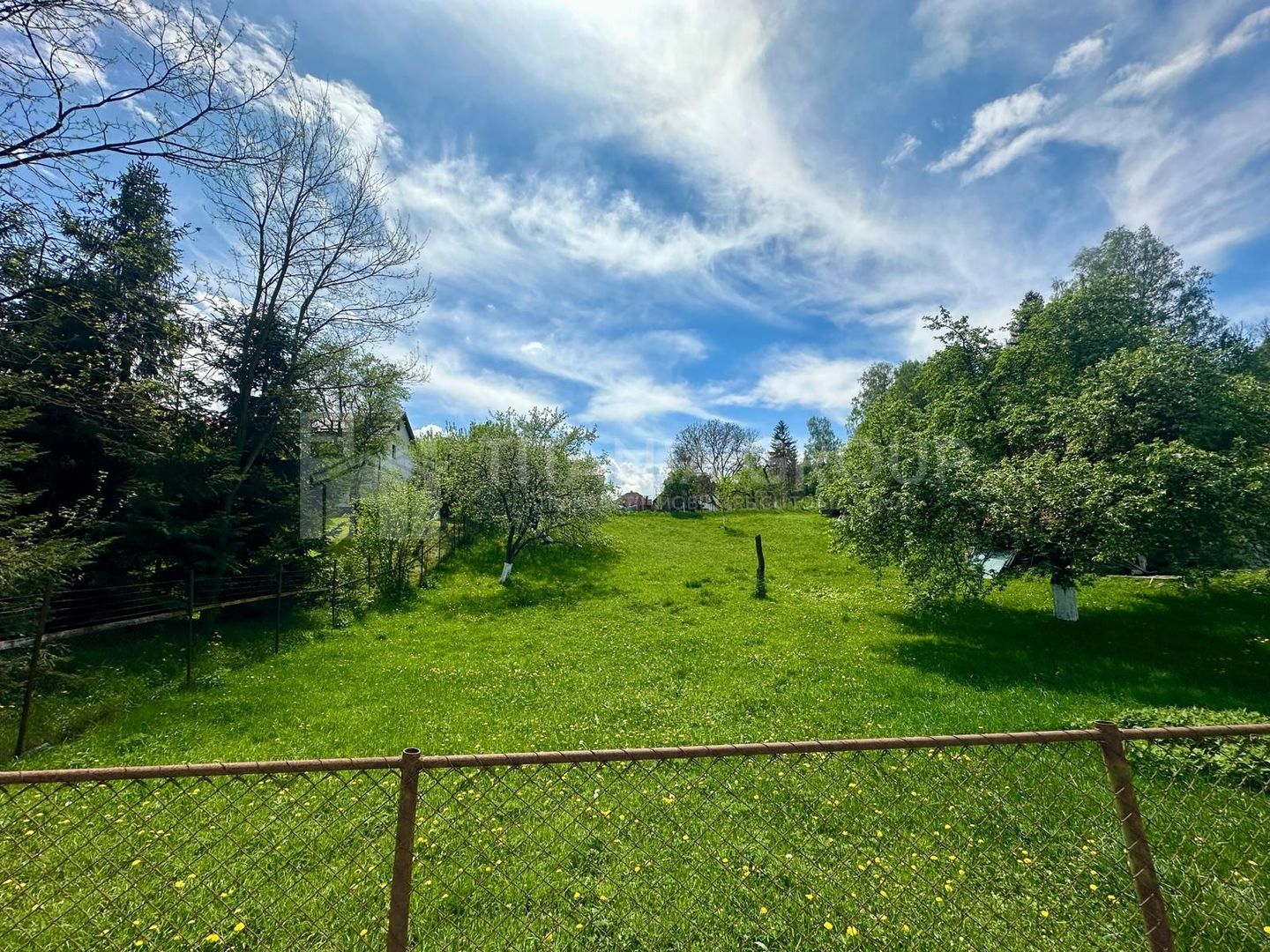 Teren intravilan de vanzare in Bran, 1020 mp, langa Paneer, toate utilitatile - Poză 3