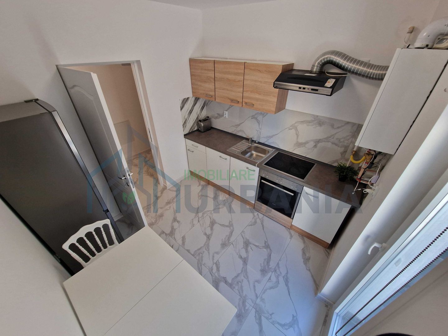 Apartament de închiriat - Poză 2