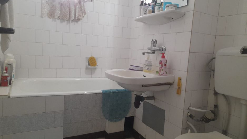 Apartament  de vanzare 4 camere, 102 mp,   Soseaua Alba Iulia - Poză 5