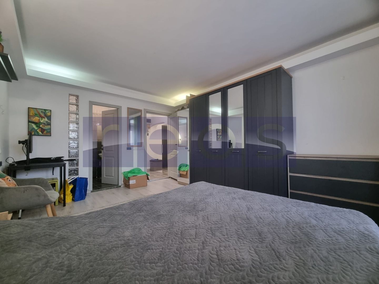 VANZARE 3 CAMERE | SEMIDECOMANDAT | ZONA TINERETULUI-CALEA VACARESTI - Poză 9