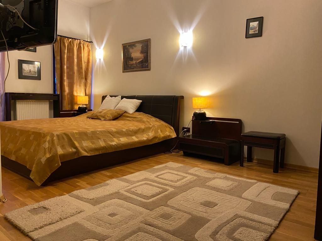 Vila 8 camere | padurea Baneasa | teren 383 mp - Poză 7