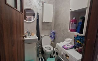 4 decomandate - 80mp - centrala proprie - renovat - Calea Bucuresti - Poză 8