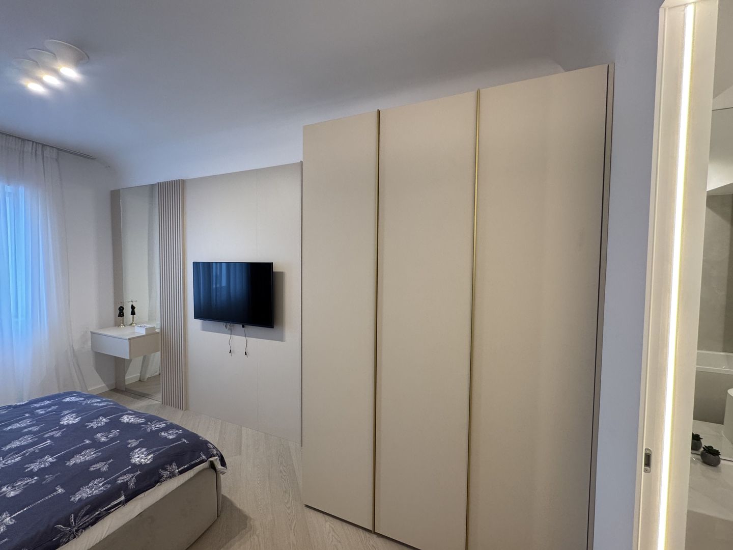 Apartament 3 camere de inchiriat parcare inclusa | Cortina North - Poză 7