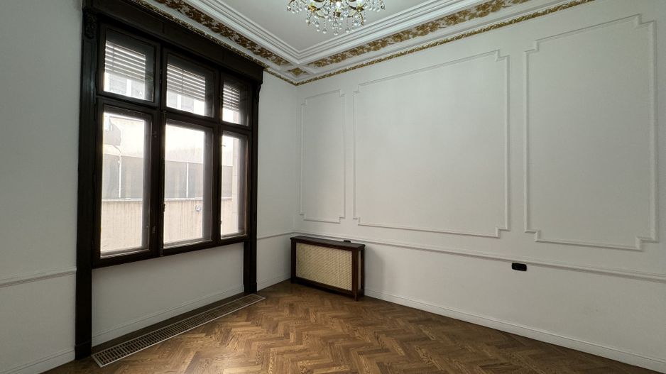 Universitate 20 camere arhitectura interbelica garaj curte piscina - Poză 9