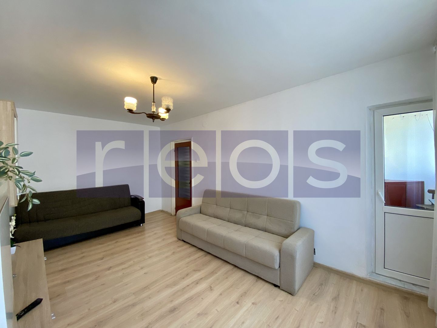 DE VANZARE APARTAMENT 2 CAMERE DECOMANDAT | ZONA SEBASTIAN - Poză 3