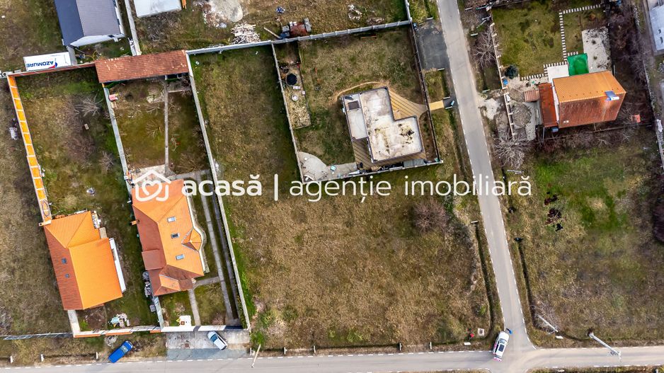 Teren generos, situat pe colt in cartierul nou din Calugareni - Poză 7