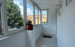 Apartament 3 Camere Decomandat, Etaj 1, Tractorul - Poză 12