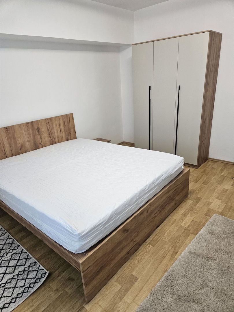 Apartament 3 camere Decebal PRIMA INCHIRIERE - Poză 5