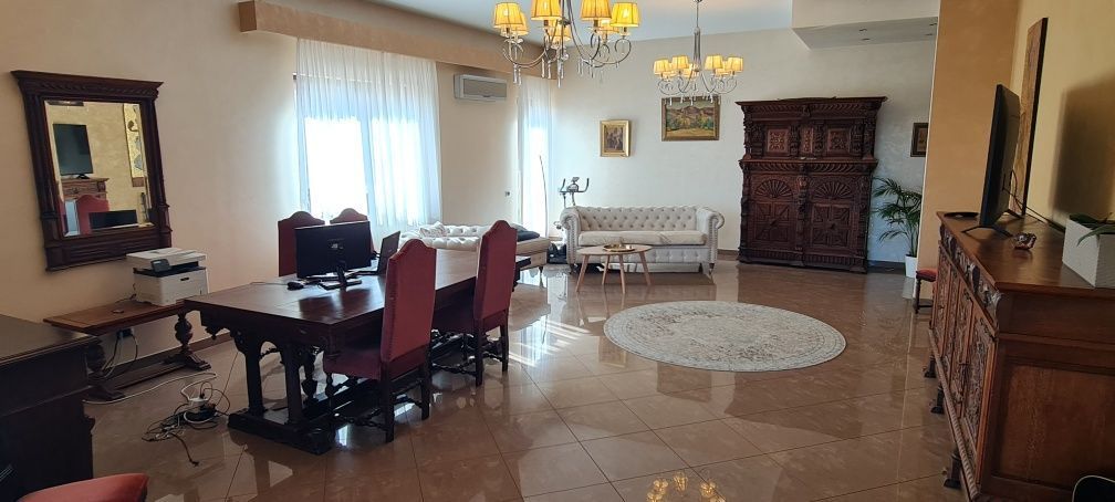 Apartament spectaculos penthouse Dr. Taberei - Poză 2
