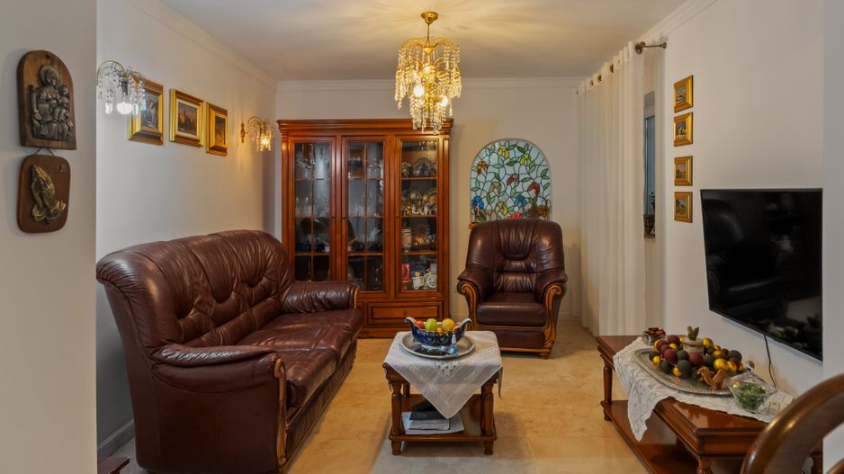 Vanzare casa 5 camere, singura in curte, zona Grivita-Turda-Ion Mihalache - Poză 4