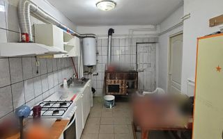 Casă de vânzare la liziera pădurii – Comuna Bogați, Argeș - Poză 8