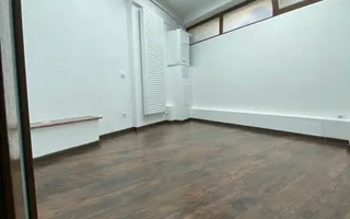 Spațiu comercial central - Poză 11