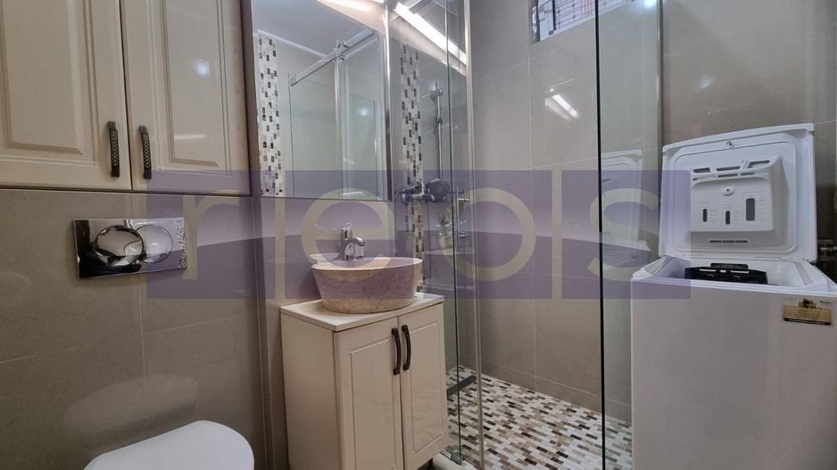 VANZARE 3 CAMEE TINERETULUI -SEMIDECOMANDAT - Poză 18