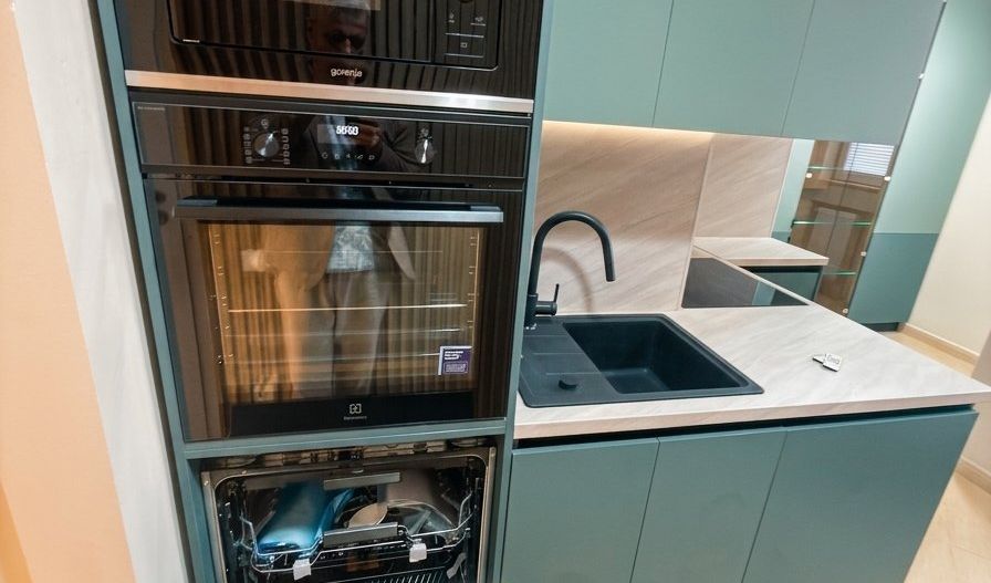 Apartament decomandat în centrul Bucureștiului - Poză 12
