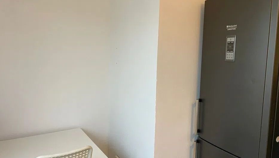 AP. 2 CAMERE CRANGASI, PET-FRIENDLY, MASINA SPALAT VASE, METROU 10 MIN - Poză 7