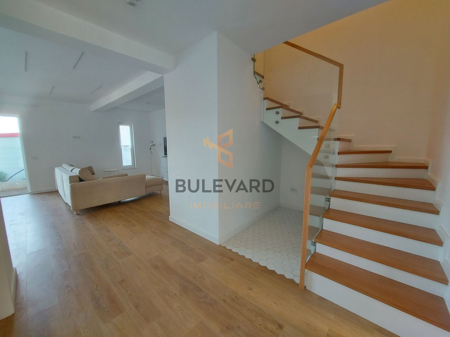 Casa de tip duplex,  zona strazii Crizantemelor! - Poză 7