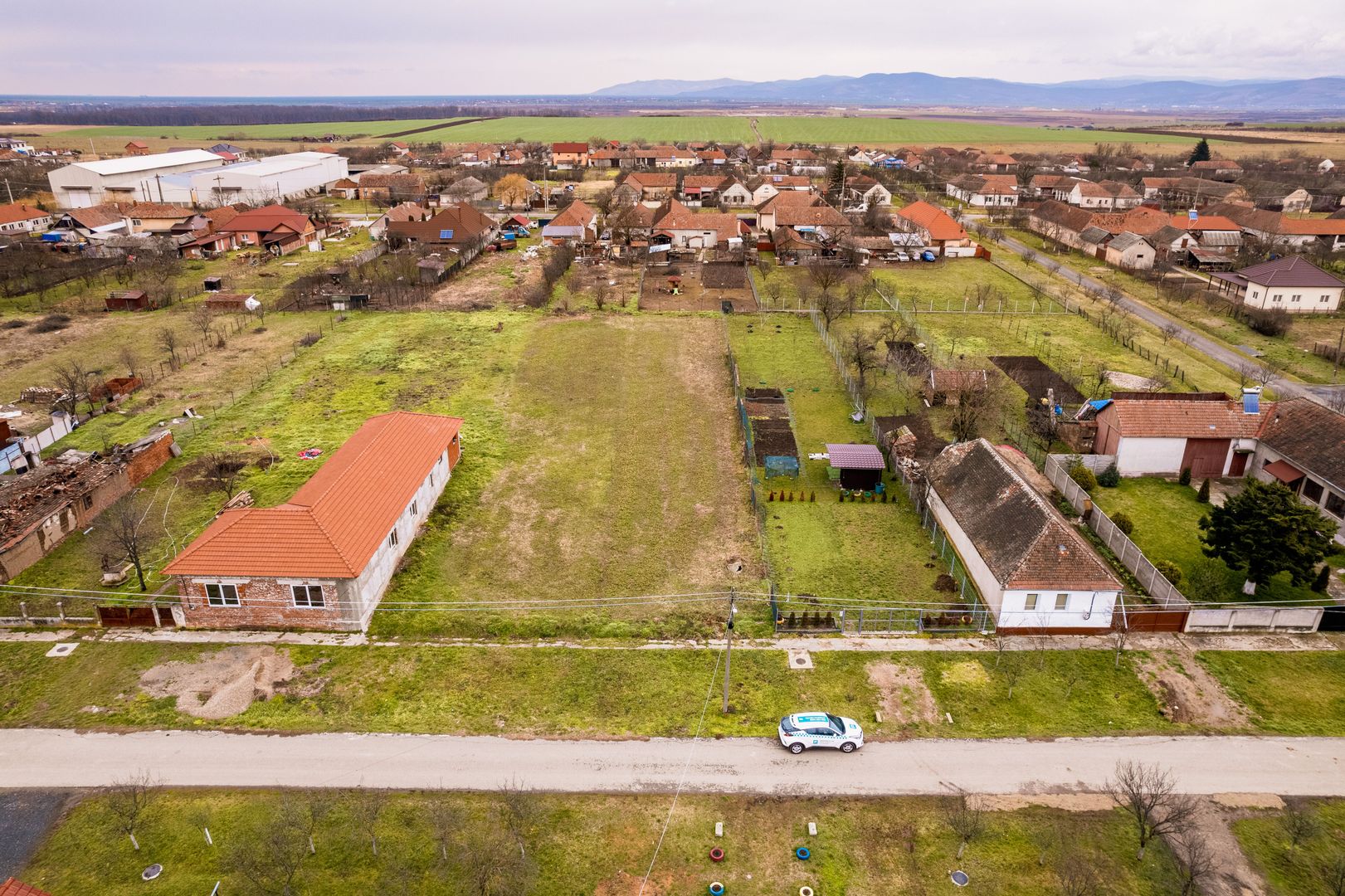 Teren intravilan în Aluniș - Poză 3