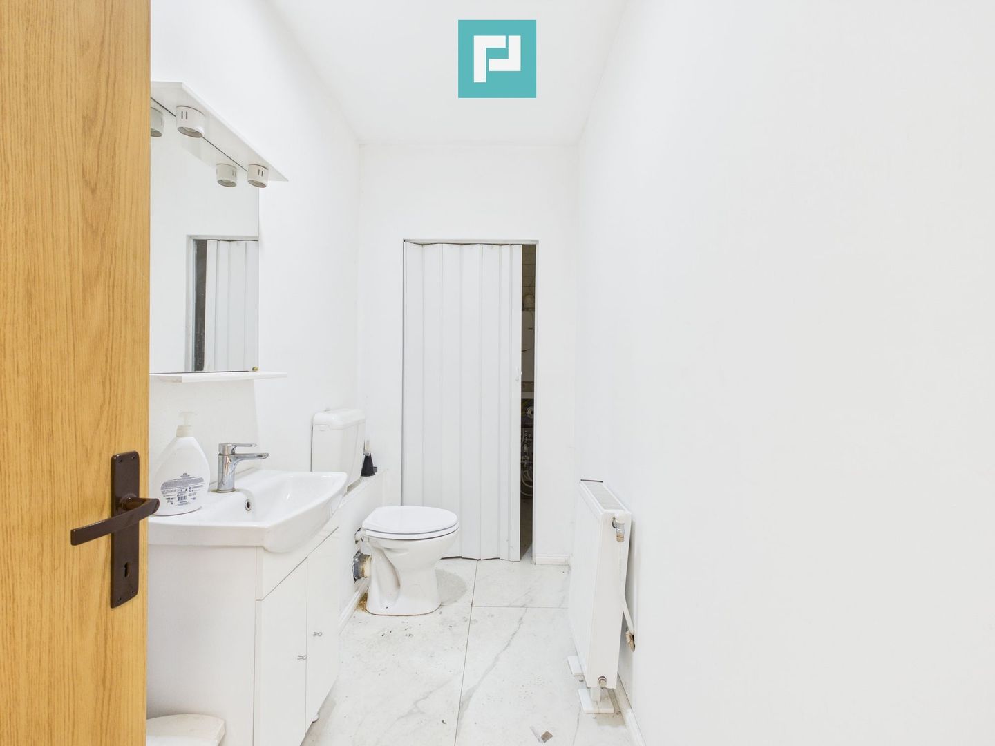 Hală cu suprafața de 296mp Arad - Poză 6