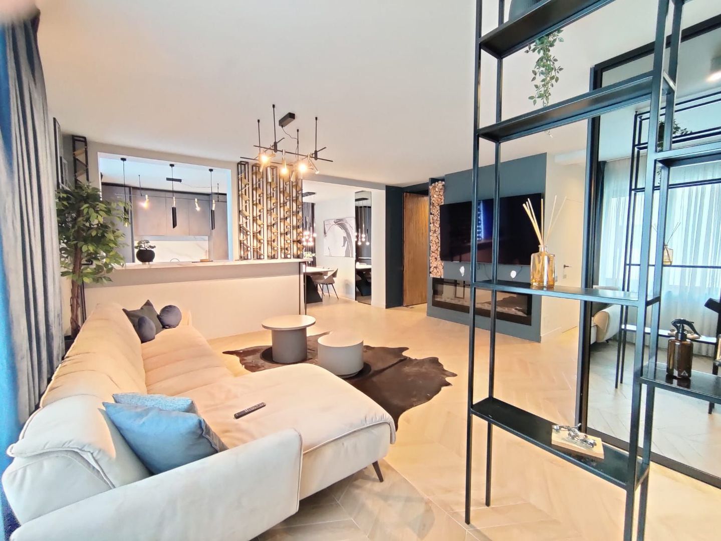 Apartament 3 CAM 87MP,  Bloc nou, Parcare, A Muresanu Sud - Poză 1