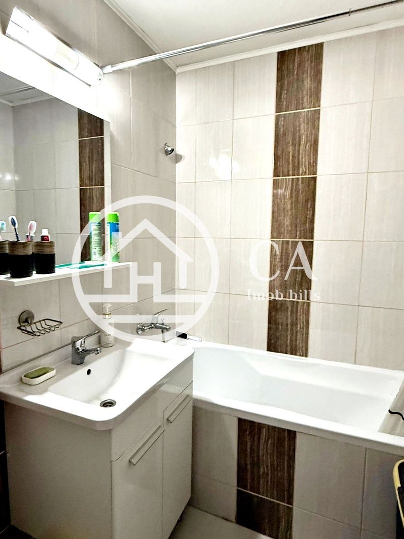 Apartament 2 camere de vanzare in zona Rogerius, Oradea - Poză 9