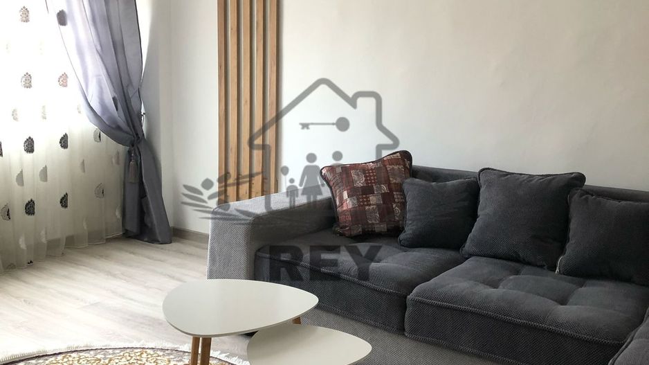 De vânzare Apartament 2 camere decomandat cu balcon. Strand-Bioclinica - Poză 1