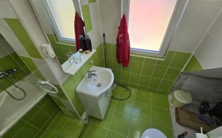 Apartament spatios la cheie 43 mpu Viile Sibiului - Poză 5