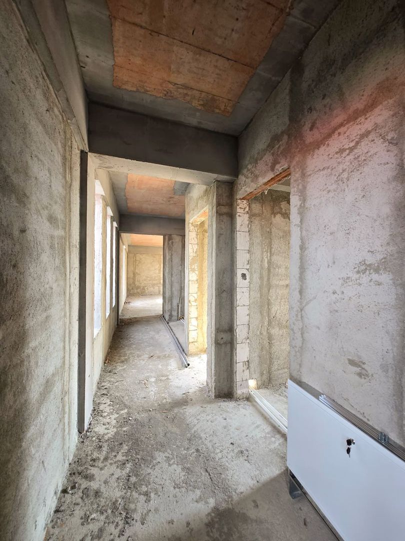 FINISAT MODERN, 4 camere cu terasa, 3 bai, incalzire in pardoseala - COMISION 0% - Poză 2