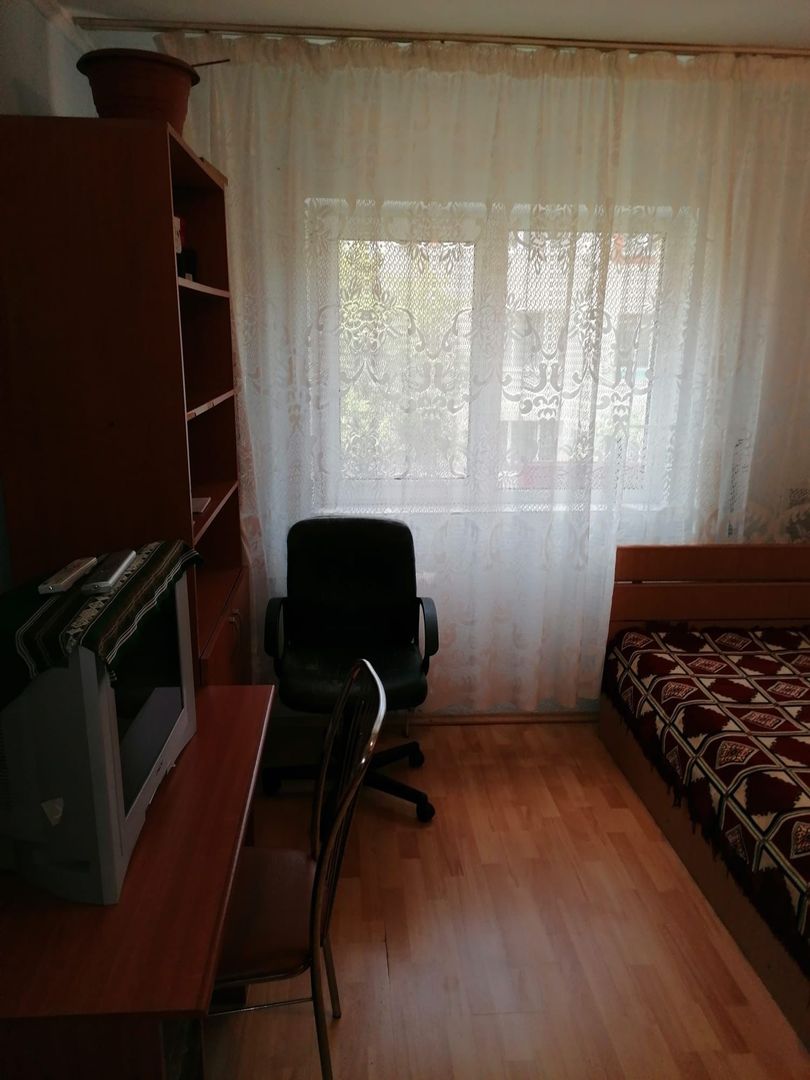 Apartament 2 camere,sector 4,etaj 2 din 4, liber imediat - Poză 13
