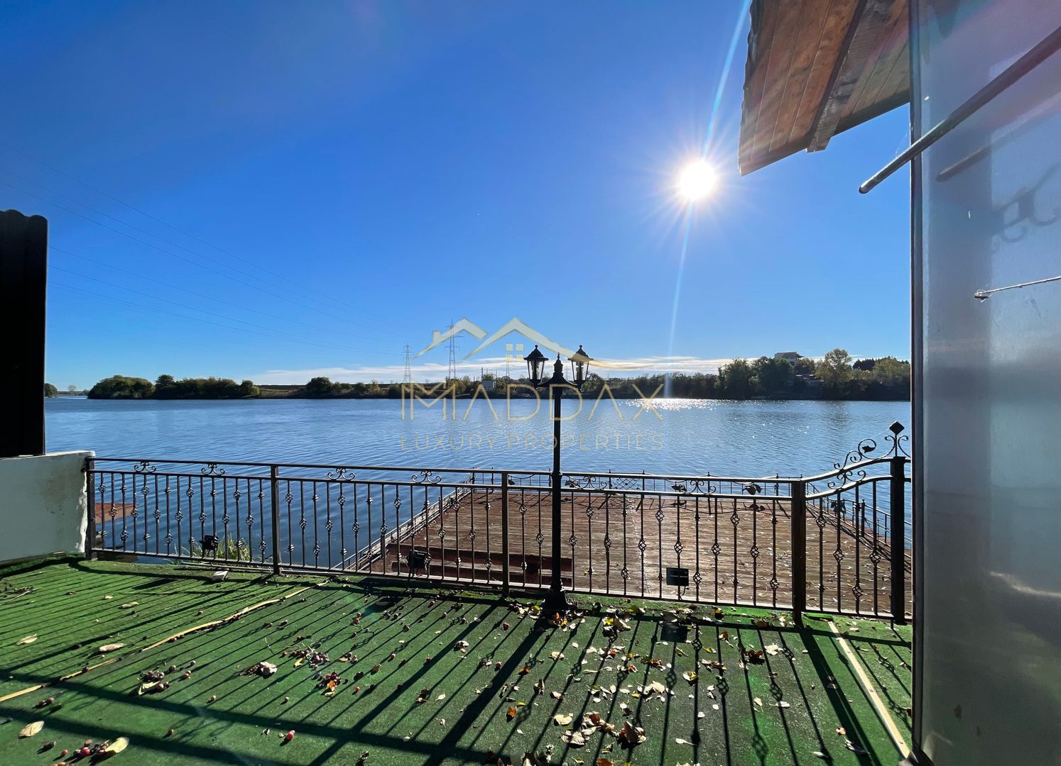 Vila 7 camere**Lake view**Ponton privat**Piscina**Teren 933 MP//Balotesti - Poză 3