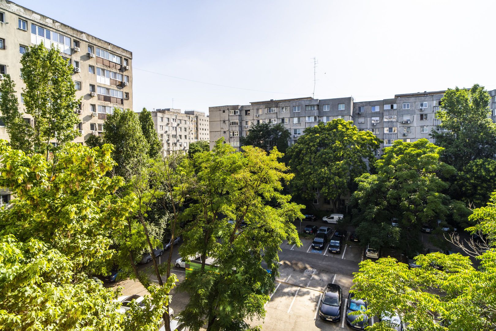 Apartament 2 camere, mutare imediata, zona Ghencea, capatul tramvaiului 41! - Poză 13
