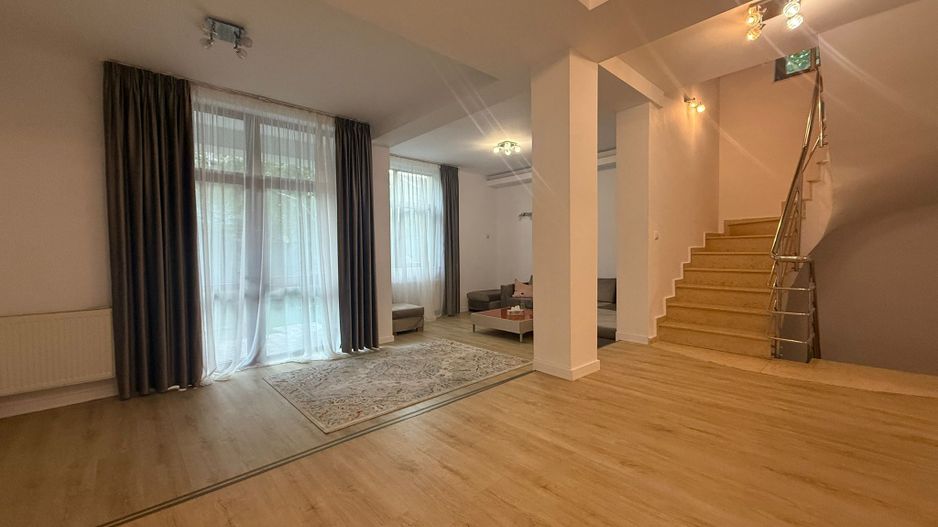 Vila D+P+ E1+M || CURTE PROPRIE SI GARAJ || EXPOZITIEI - Poză 4