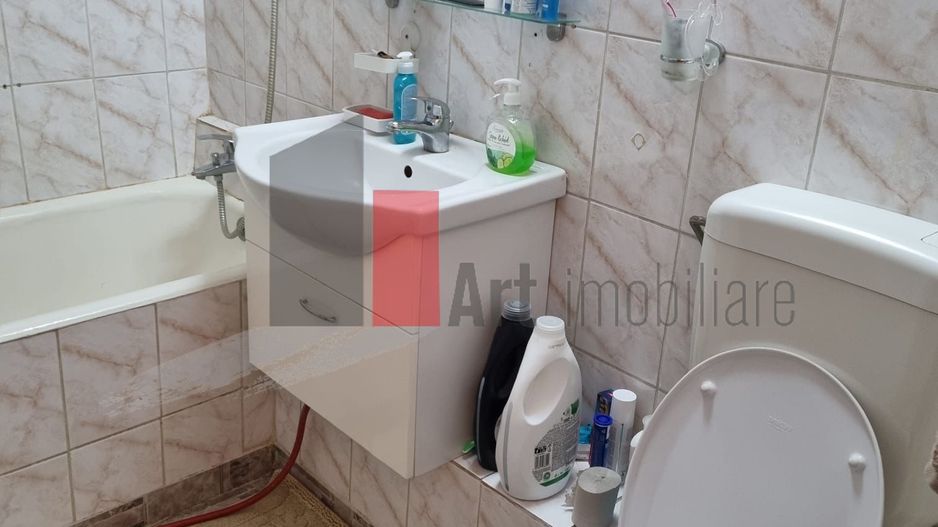 APARTAMENT 2 CAMERE PANDURI - Poză 7