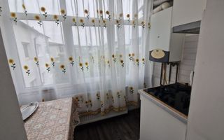 🏠 Apartament de închiriat – 3 camere, decomandat, Piața Alexandru cel Bun - Poză 6