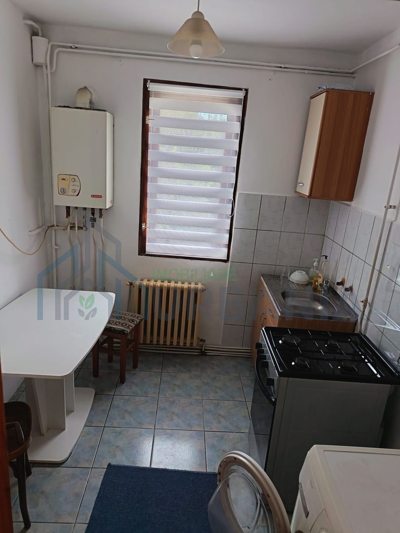 Apartament 2 camere decomandat de închiriat în Tudor Vladimirescu, lângă Iulius Mall - Poză 4