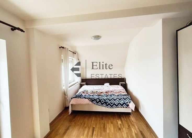 Casa cu 4 camere garaj si curte de 500 mp in Nojorid - Poză 8