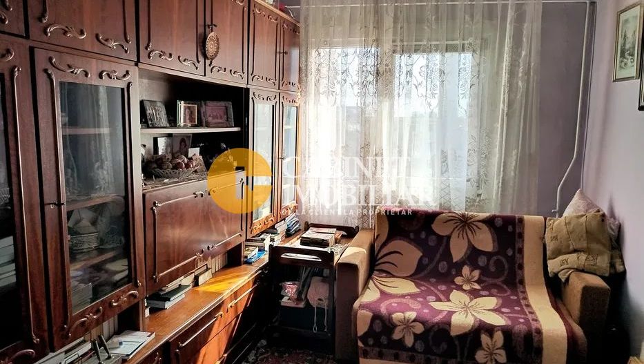 CENTRAL - SFANTUL LAZAR - 3 CAMERE DECOMANDAT - BLOC 1982 - Poză 1