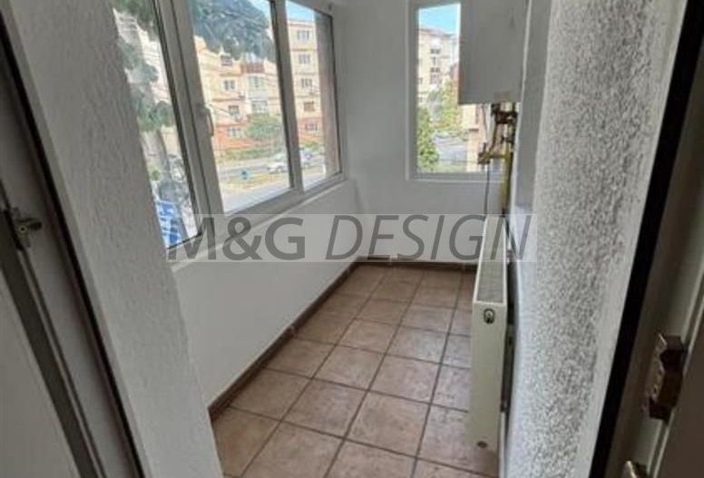 Apartament 3 camere etaj 1 cu Garaj - Poză 7