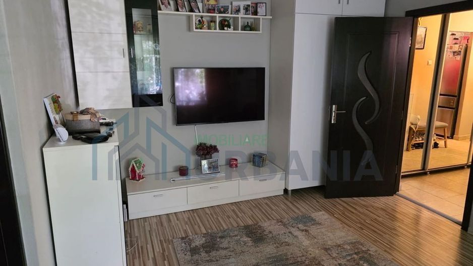 Apartament 3 camere renovat, Podu Ros, Iasi - Poză 1